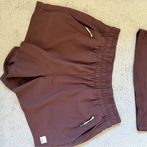 Vuori Dash shorts & tank - Picture 3 of 3